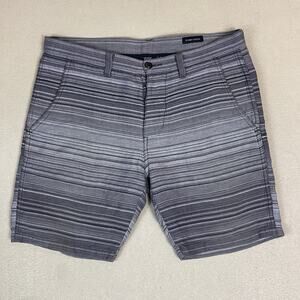 Wings Horns Short Mens 32 Gray Striped Regular Fit Mid Rise Button Fly